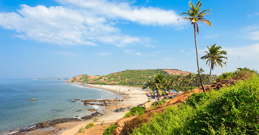 5 Reasons to choose Self Drive Cars to travel in Goa